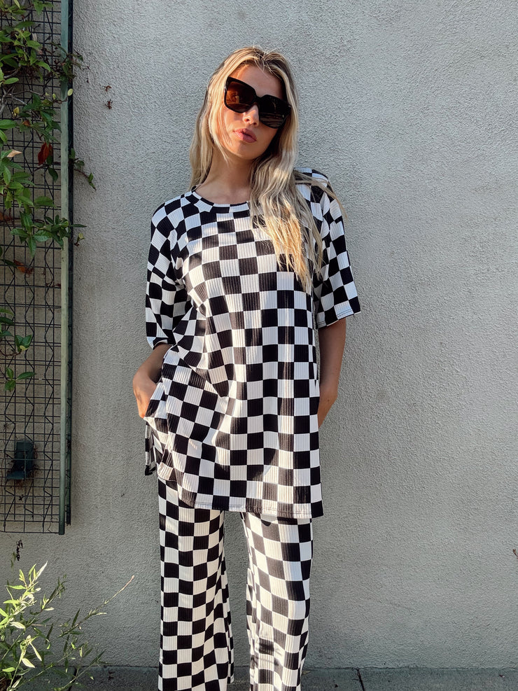 Checkered Set
